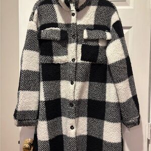 SHEIN Black & White Buffalo Plaid Teddy Jacket